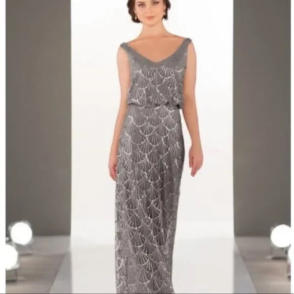 Sorella Vita Style 9062 Platinum Sequin Gown- size 14- Worn once